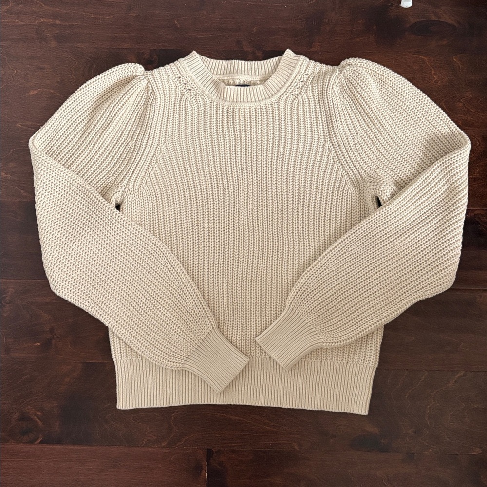 GAP Women's Beige Crew Neck puff sleeve sweater size XS